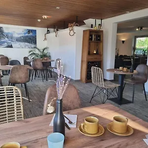 3* Hotel Les Merisiers